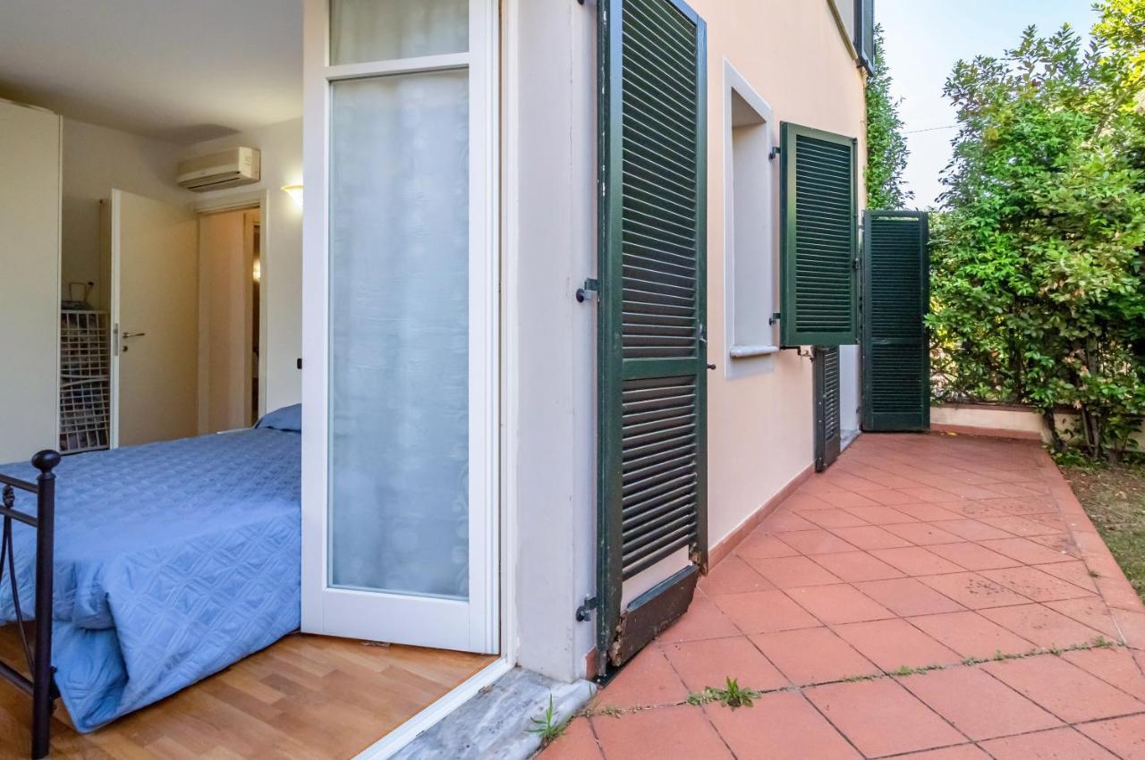 Appartement Piana Di Solaro Modern Flat & Swimming Pool à Lerici Extérieur photo