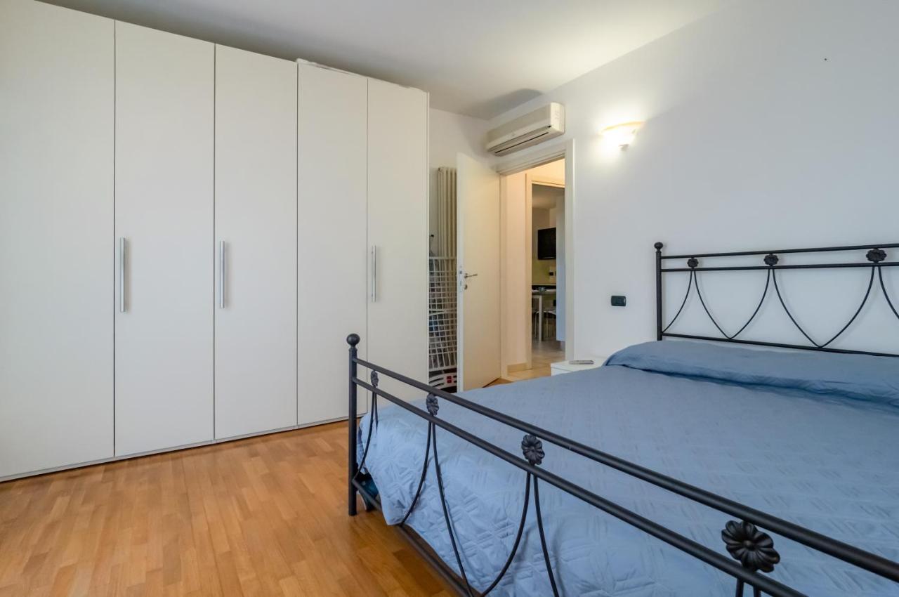 Appartement Piana Di Solaro Modern Flat & Swimming Pool à Lerici Extérieur photo