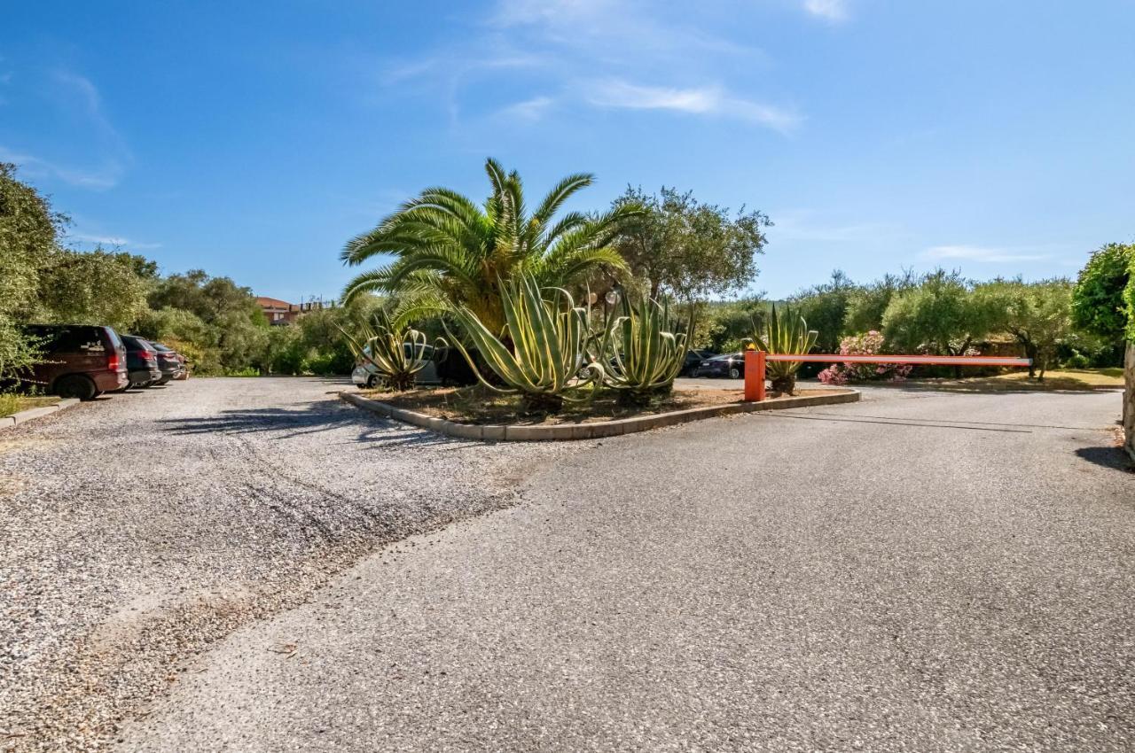 Appartement Piana Di Solaro Modern Flat & Swimming Pool à Lerici Extérieur photo